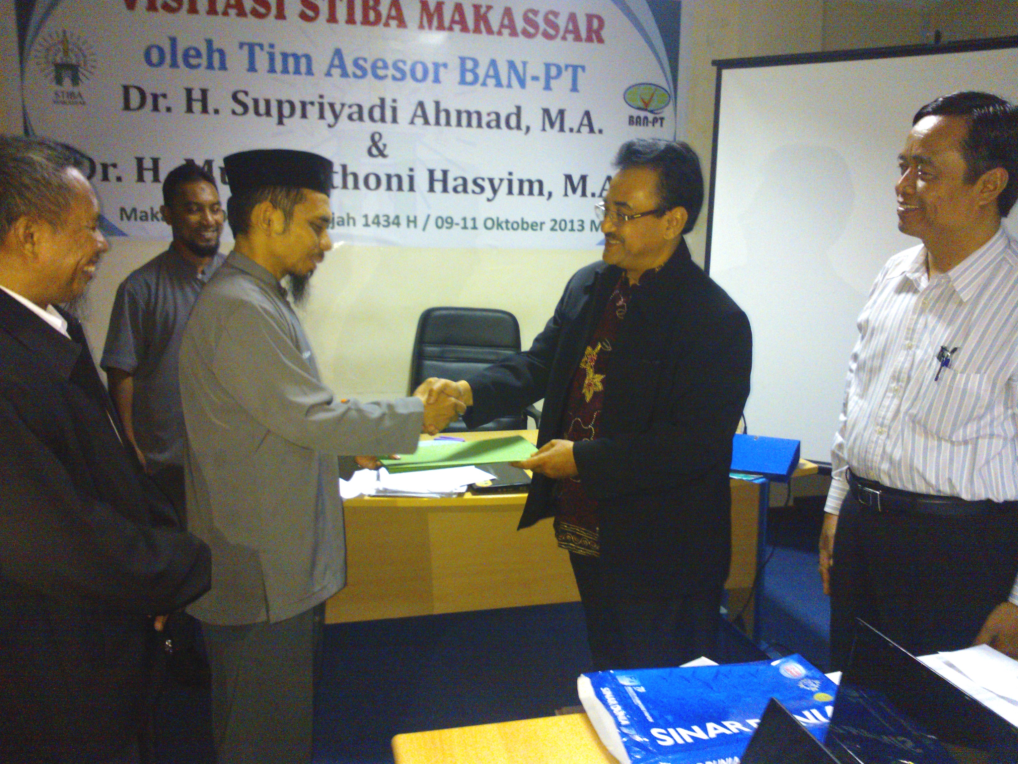 Tim Asesor BAN-PT Visitasi STIBA Makassar