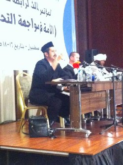 Narasumber pada Muktamar III Ikatan Ulama Dunia, Ustadz Zaitun Rasmin Tegaskan Bahaya Syiah