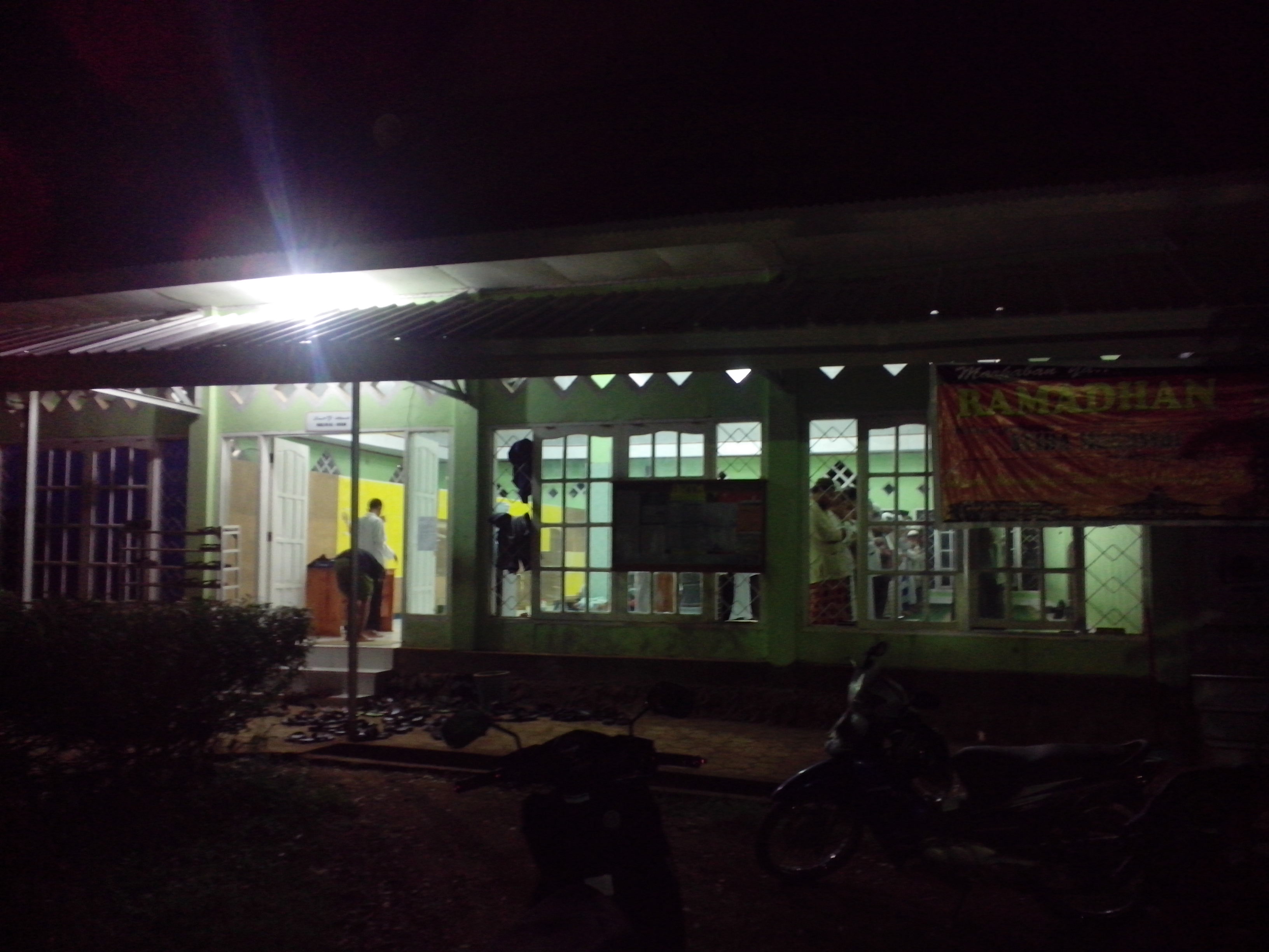 Mencari Lailatul Qadr di Masjid STIBA