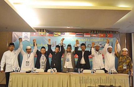 Ketua Umum DPP Wahdah Islamiyah Pimpin Ikatan Ulama dan Duat Asia Tenggara