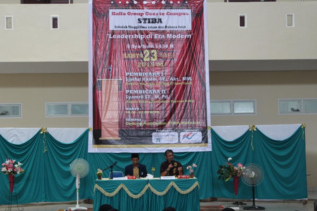 Yayasan Kalla Gelar Kalla Group Goes To Campus di STIBA Makassar