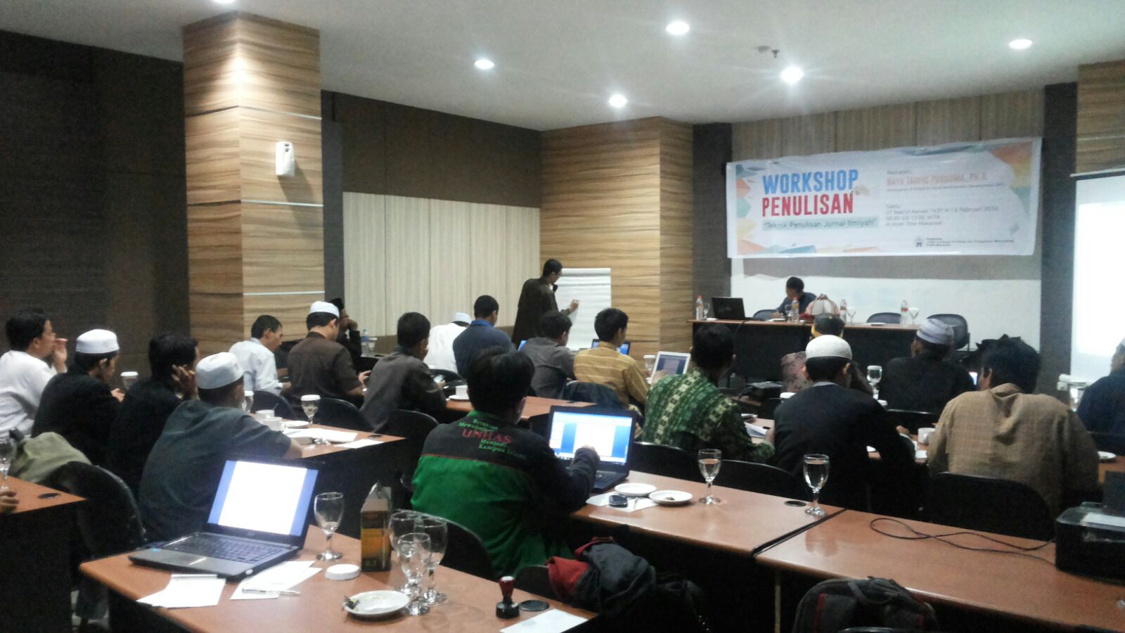LP2M Gelar Workshop Penulisan