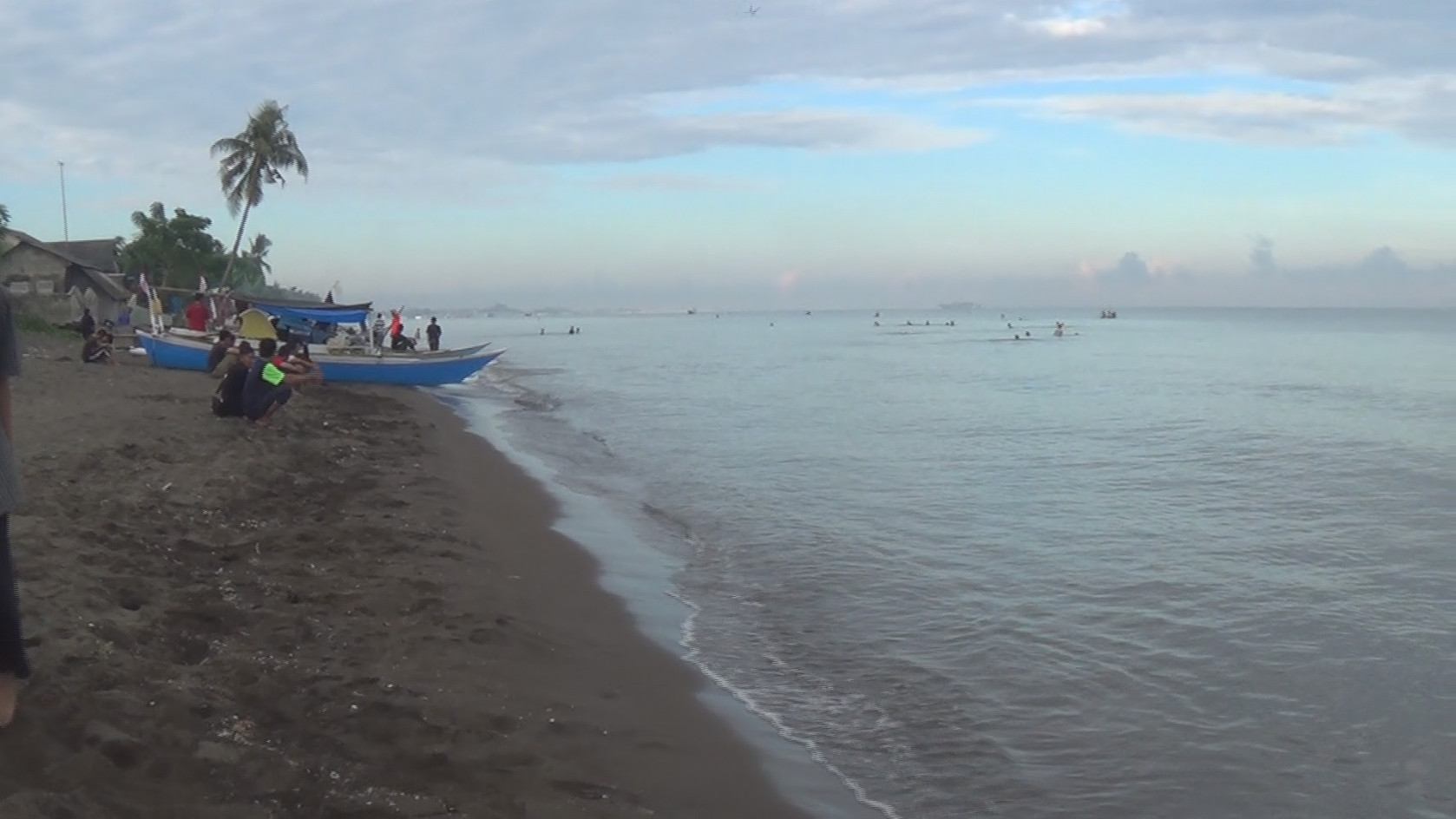 Mahasiswa STIBA Adakan Rihlah dan Bakti Sosial