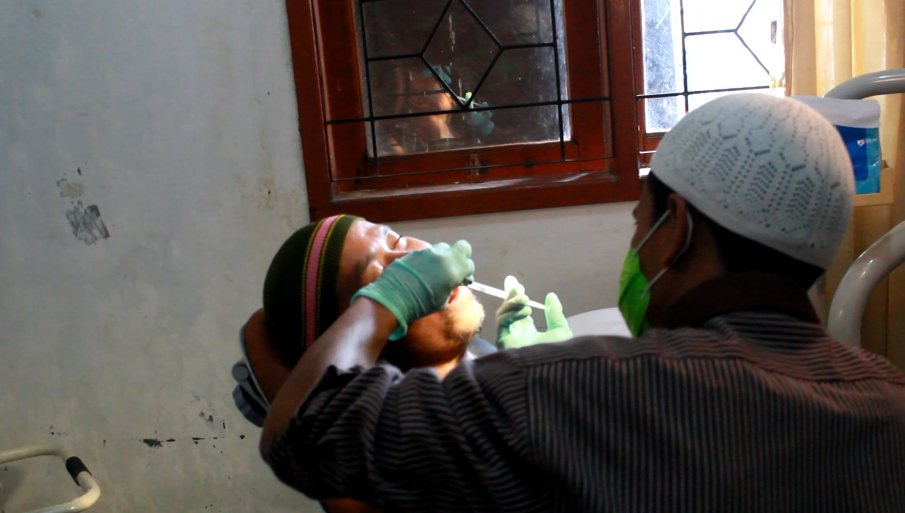 Formal Adakan Baksos Pemeriksaan dan Pengobatan Gigi Gratis