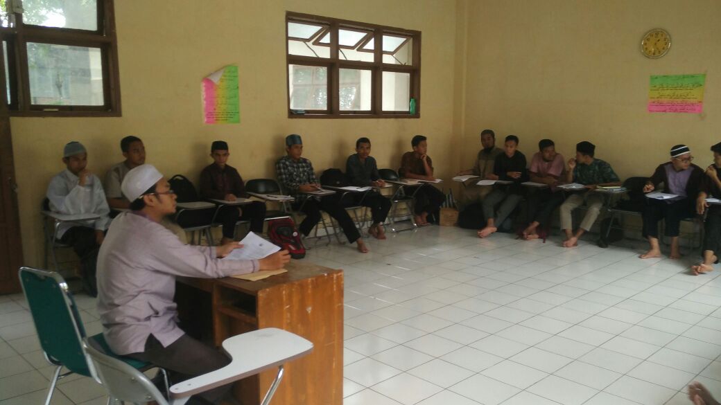 Ustadz Ahmad Ingatkan Peran Mahasiswa dalam Menjalankan Tri Dharma Perguruan Tinggi