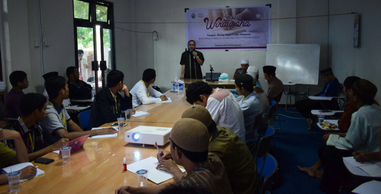 Bekali Mahasiswa  Jiwa Entrepreneurship, UKM STIBA Makassar Adakan Diklat Wirausaha