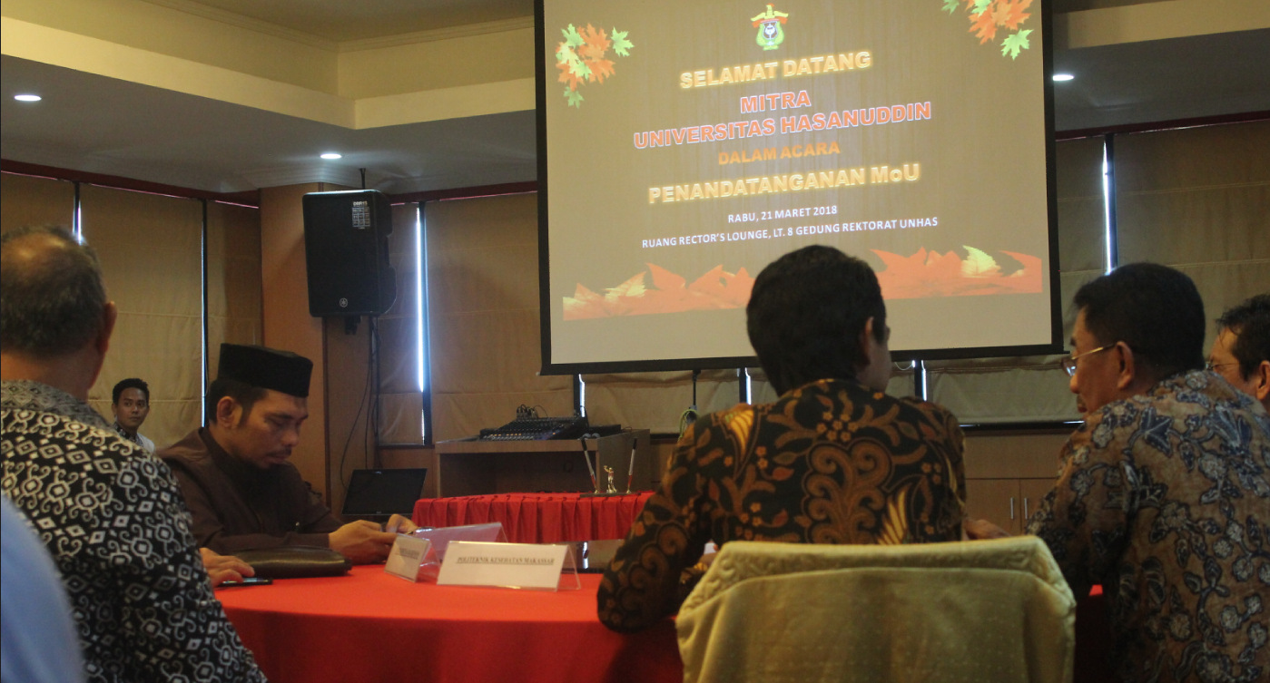 Jalin Kemitraan, Ketua STIBA Makassar dan Rektor Unhas Tanda Tangani MoU