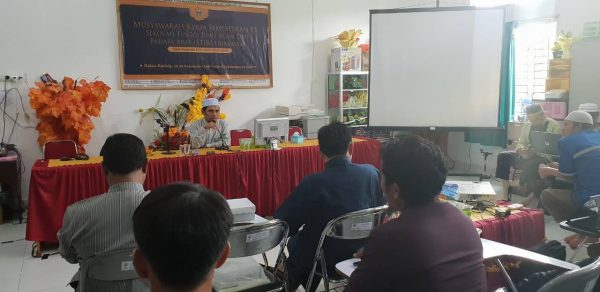 Buka Musker Semesteran XX, Ustaz Yusran Tekankan Kerja Keras, Tuntas, dan Ikhlas