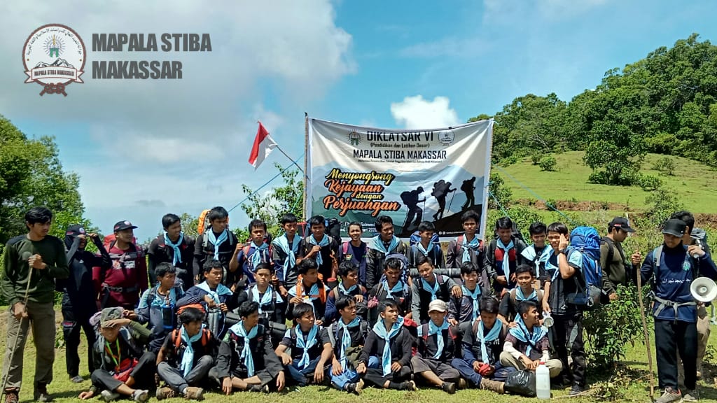 Mapala STIBA Makassar Adakan Diklatsar IV dan Penyerahan Slayer Keanggotaan