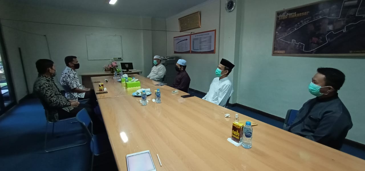 Dimutasi ke Kantor Pusat Jakarta, Kepala Cabang BNI Syariah Sam Ratulangi Pamit ke Pimpinan STIBA Makassar