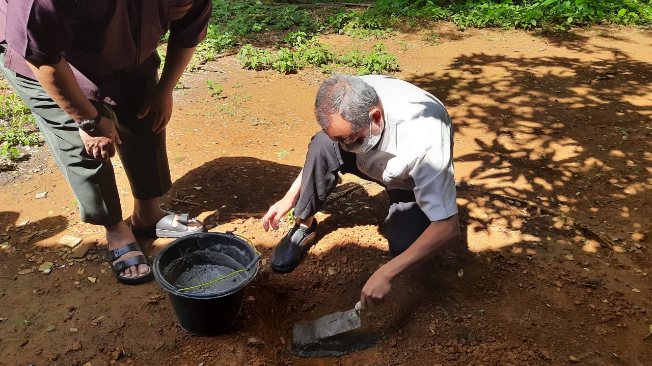 Peletakan Batu Pertama oleh Yayasan Hadji Kalla Tandai Dimulainya Pembangunan Foodcourt STIBA Makassar