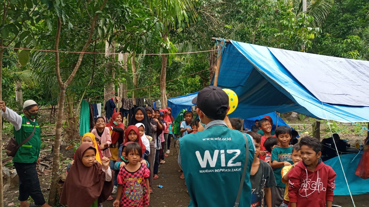 Jadi Relawan, Mahasiswa STIBA Makassar Adakan Trauma Healing untuk Anak-Anak Penyintas Gempa Sulbar