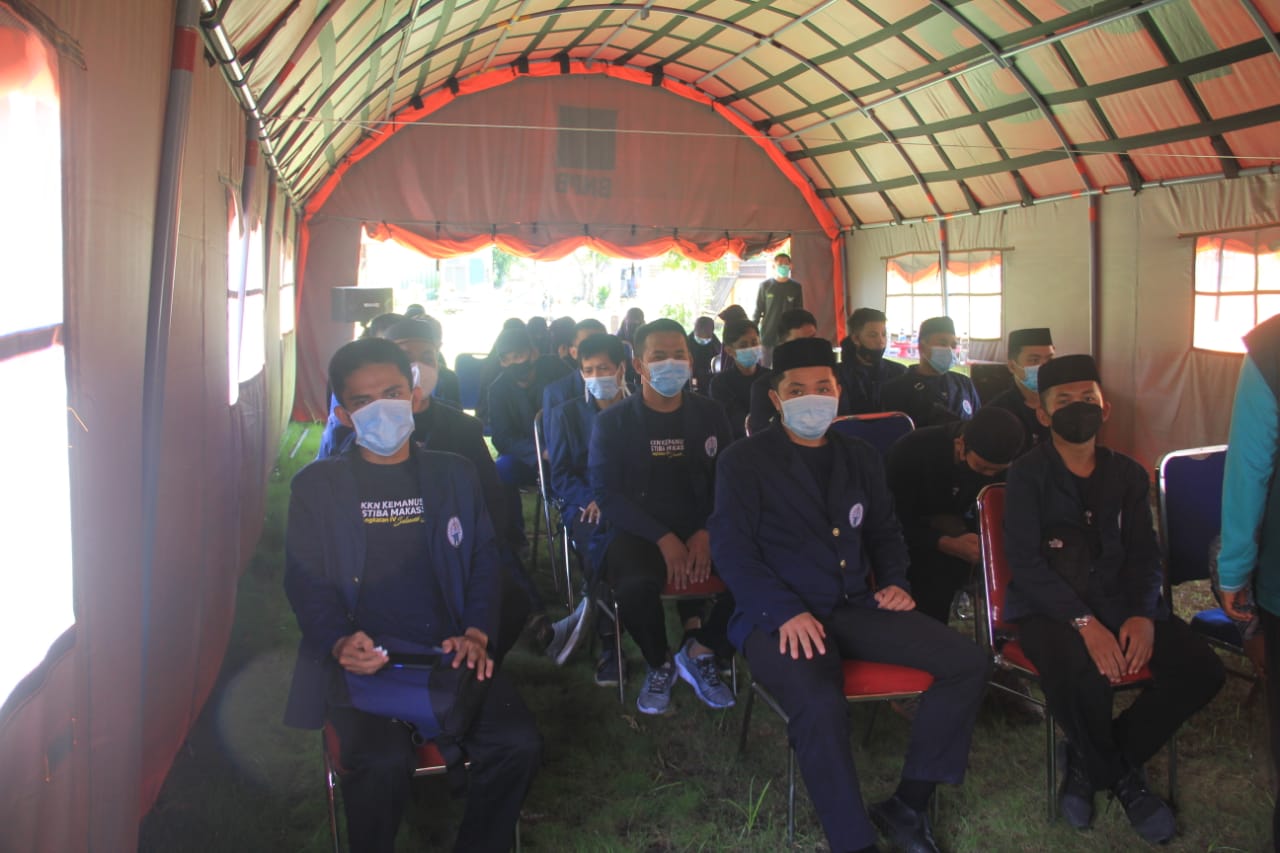 STIBA Makassar Utus 34 Mahasiswa KKN ke Lokasi Bencana Sulbar