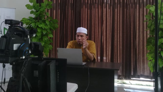 Perkenalkan STIBA kepada Siswa-Siswa Sekolah, Mahasiswa KKN Adakan Seminar Virtual Bahasa Arab