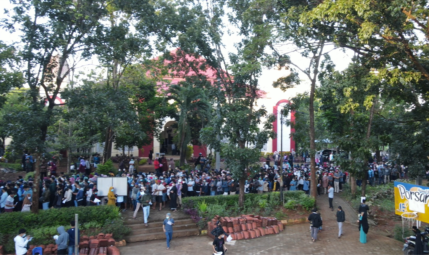 Kampus STIBA Makassar Menjadi Tuan Rumah Penyelenggaraan Vaksinasi Massal Kalla Grup