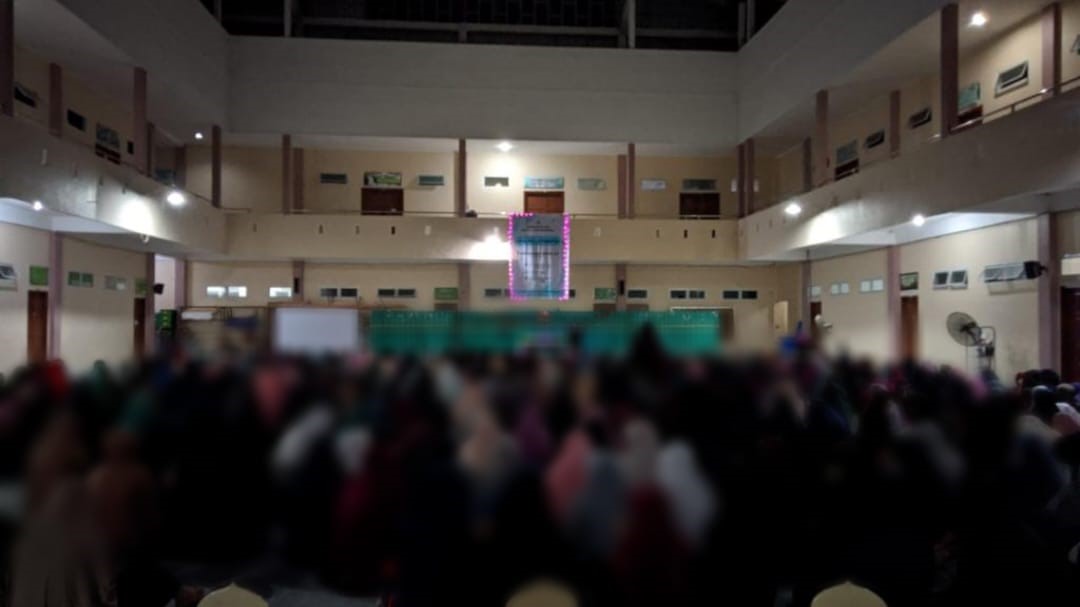 Pembekalan dan Penyuluhan Keamanan Asrama Putri STIBA Bahas Izah Wanita Muslimah