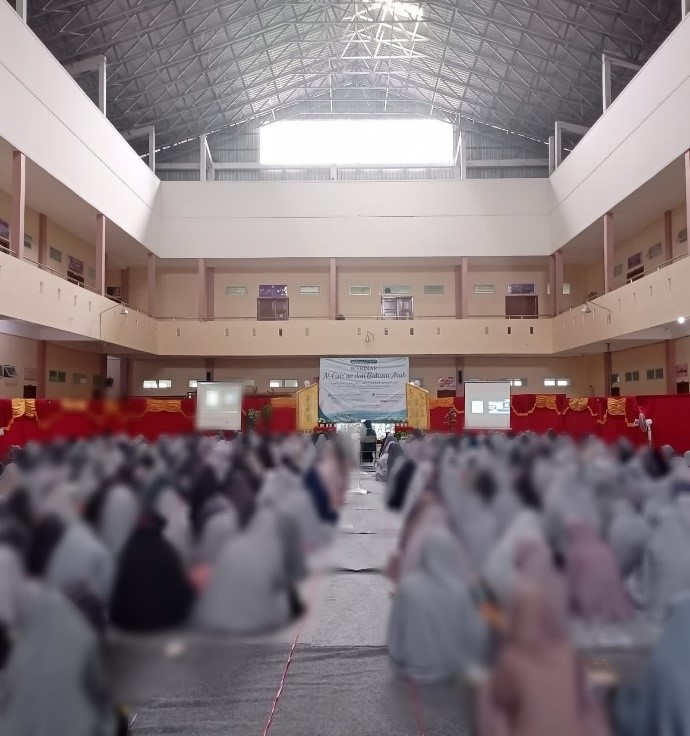 Melalui Seminar, Mahasiswi STIBA Tumbuhkan Kecintaan terhadap Al-Qur’an dan Bahasa Arab