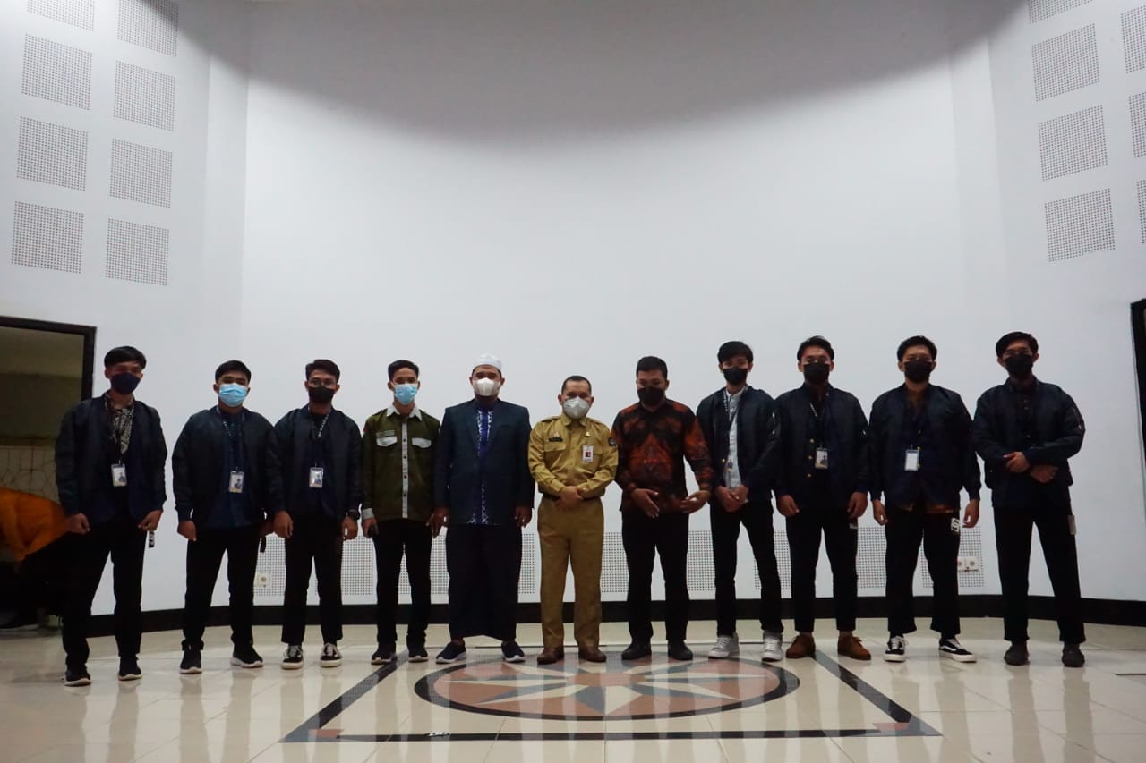 Tujuh Mahasiswa STIBA Makassar Ikuti Study Tour FGTS Season III