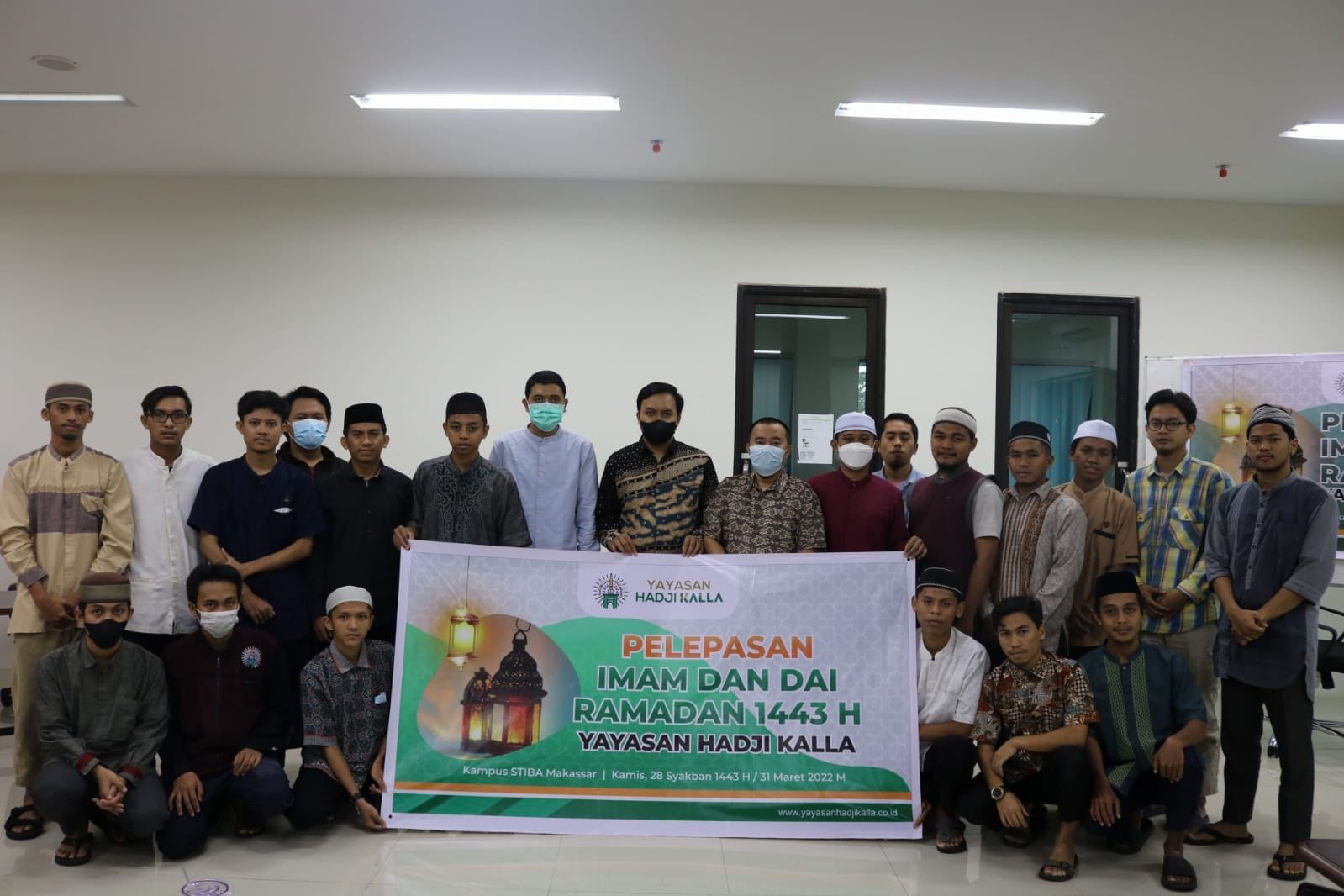 Kerja Sama dengan Yayasan Hadji Kalla, STIBA Utus 20 Dai ke Pelosok Sulselbar