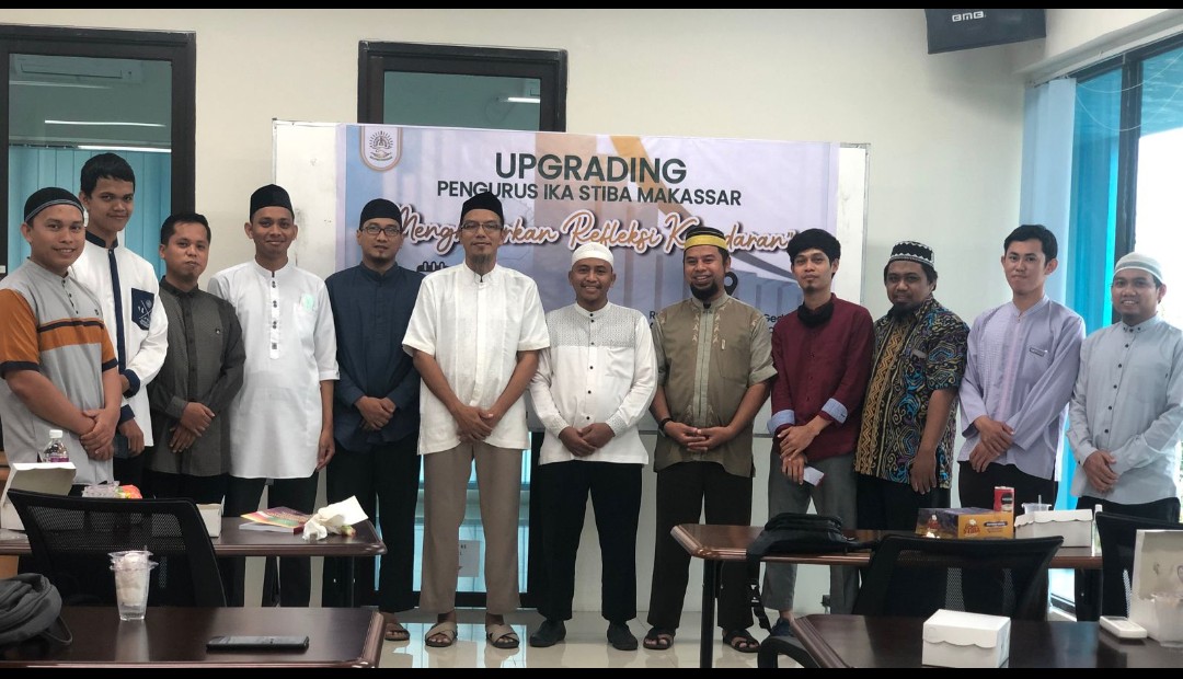 Tingkatkan Kinerja Pengurus, IKA STIBA Makassar Adakan Upgrading