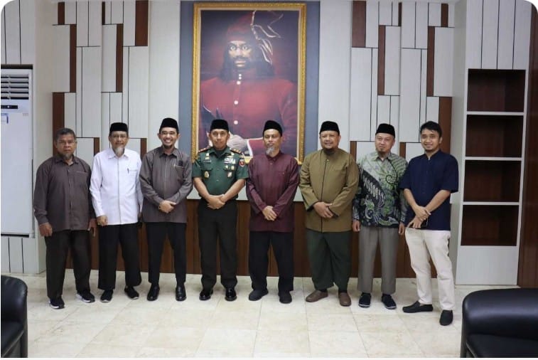 Silaturahmi ke Pangdam XIV Hasanuddin, Ketua STIBA Makassar Sampaikan Undangan Membawakan Kuliah Umum tentang Kebangsaan di Institusinya