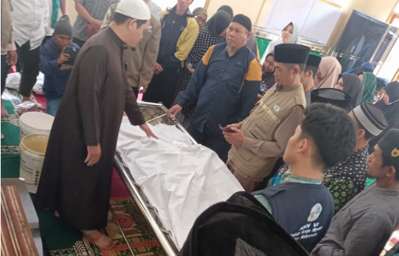 Utusan 48 Dusun se-Kecamatan Tombolo Pao Antusias Ikuti Pelatihan Penyelenggaraan Jenazah