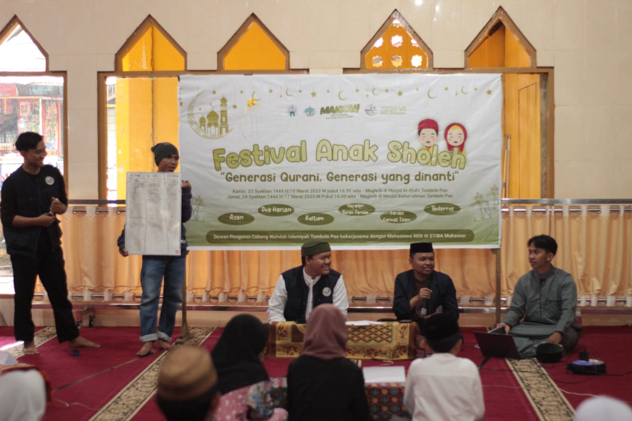 Mahasiswa KKN VI STIBA Makassar Bangun Generasi Berakhlak Mulia Melalui Festival Anak Saleh