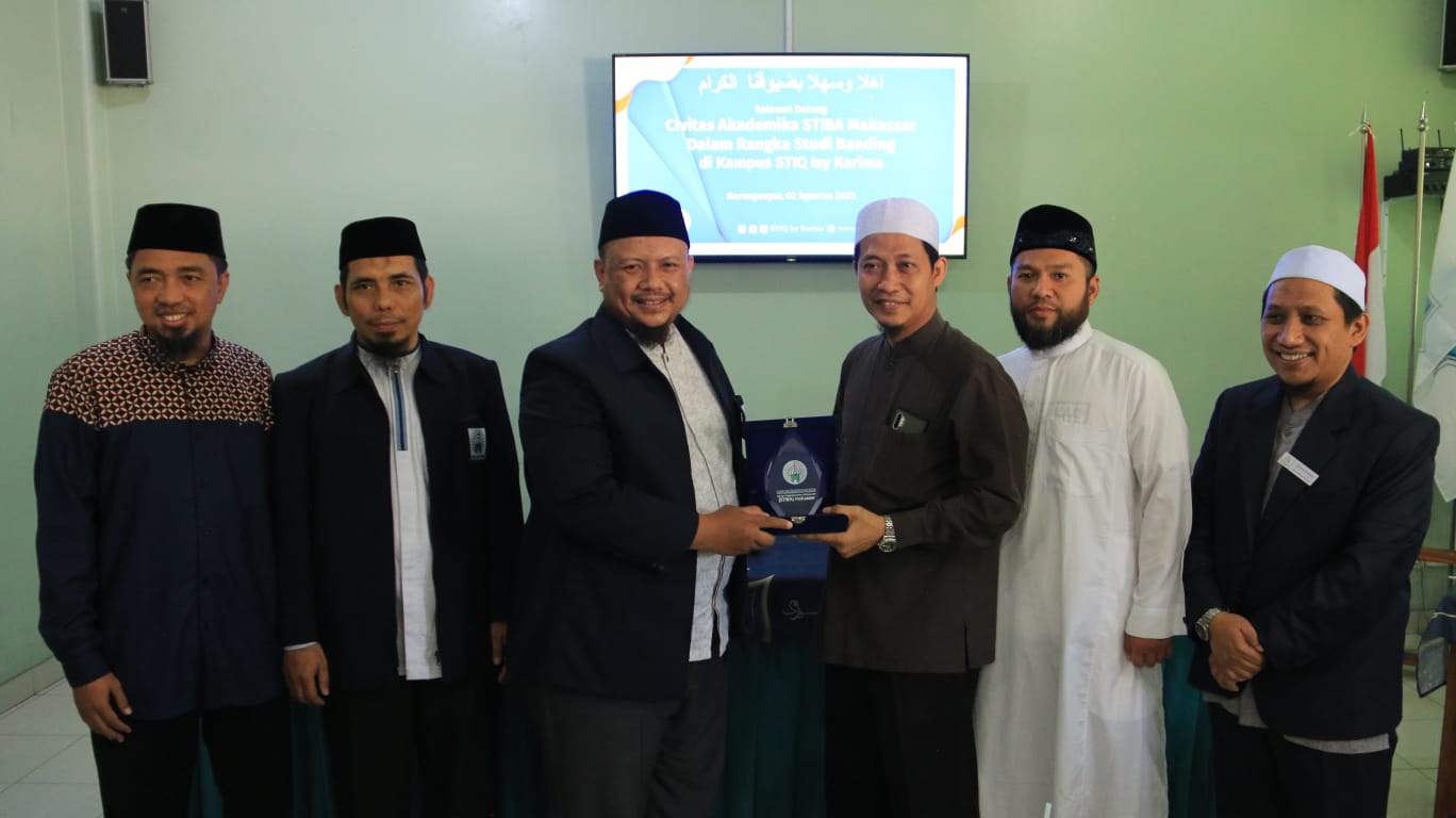 STIBA Makassar Explores Insights on Turats Texts and Student Character Development During Visits to Two Educational Institutions