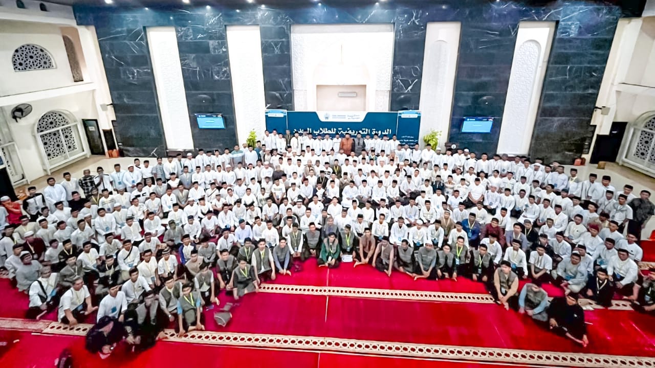 Tutup Daurah Orientasi Mahasiswa Baru, Ketua STIBA Makassar: Tak Kenal maka Taaruf