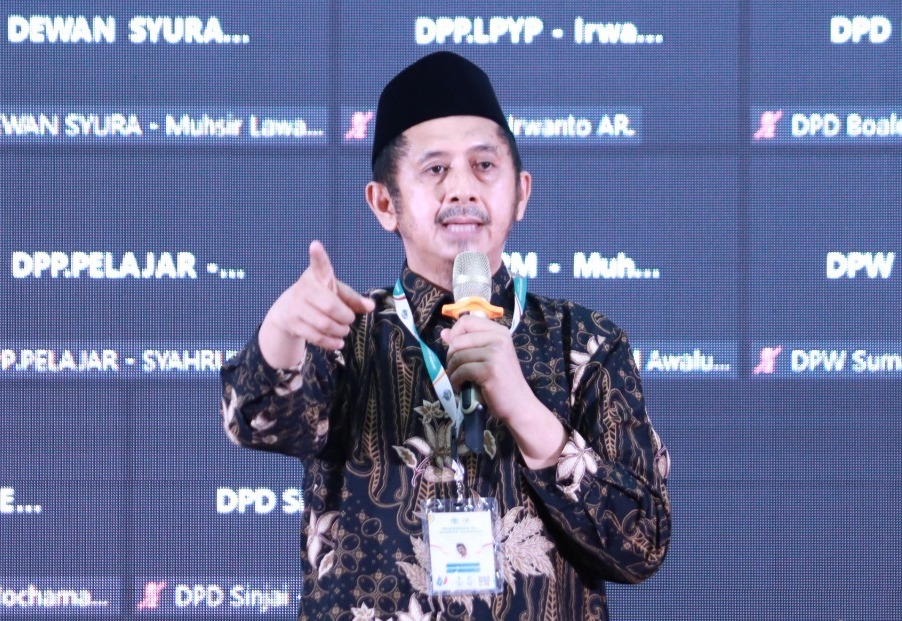 Ustaz Zaitun Rasmin Pushes for the Transformation of STIBA Makassar into an Institute