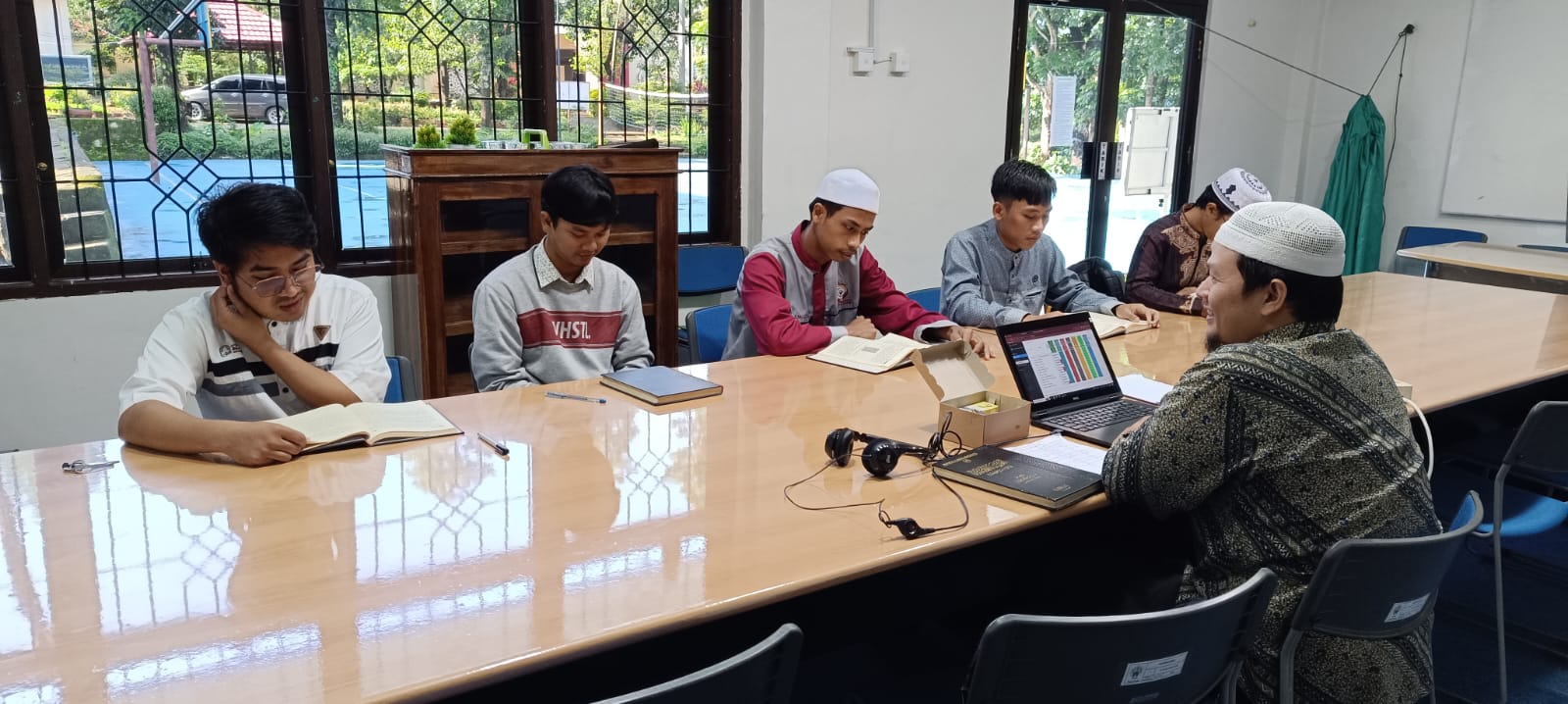 Uji Pemahaman Mahasiswa, 298 Mahasiswa STIBA Makassar Ikuti Ujian Komprehensif