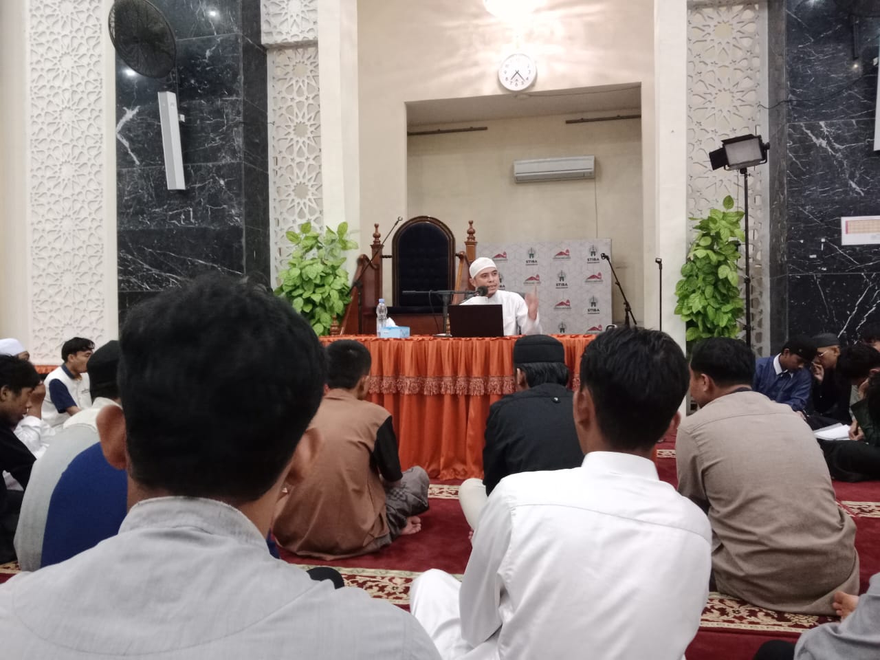 “Ngaji Literasi” Bangkitkan Minat Baca Mahasiswa, Teladani Ulama Masa Lalu