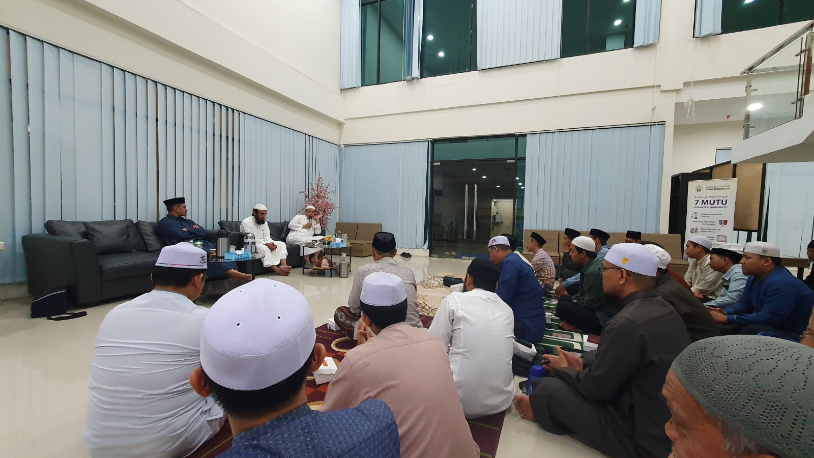Warisan Ilmu dari Keluarga Ulama: Syekh Prof. Dr. Ahmad al-Ghunaiman Bagikan Rahasia Mendidik dengan Hati