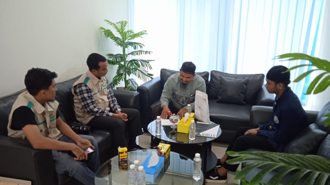 Mahasiswa STIBA Makassar Terpilih Terima Bantuan Pendidikan YBM PLN UP3 Makassar