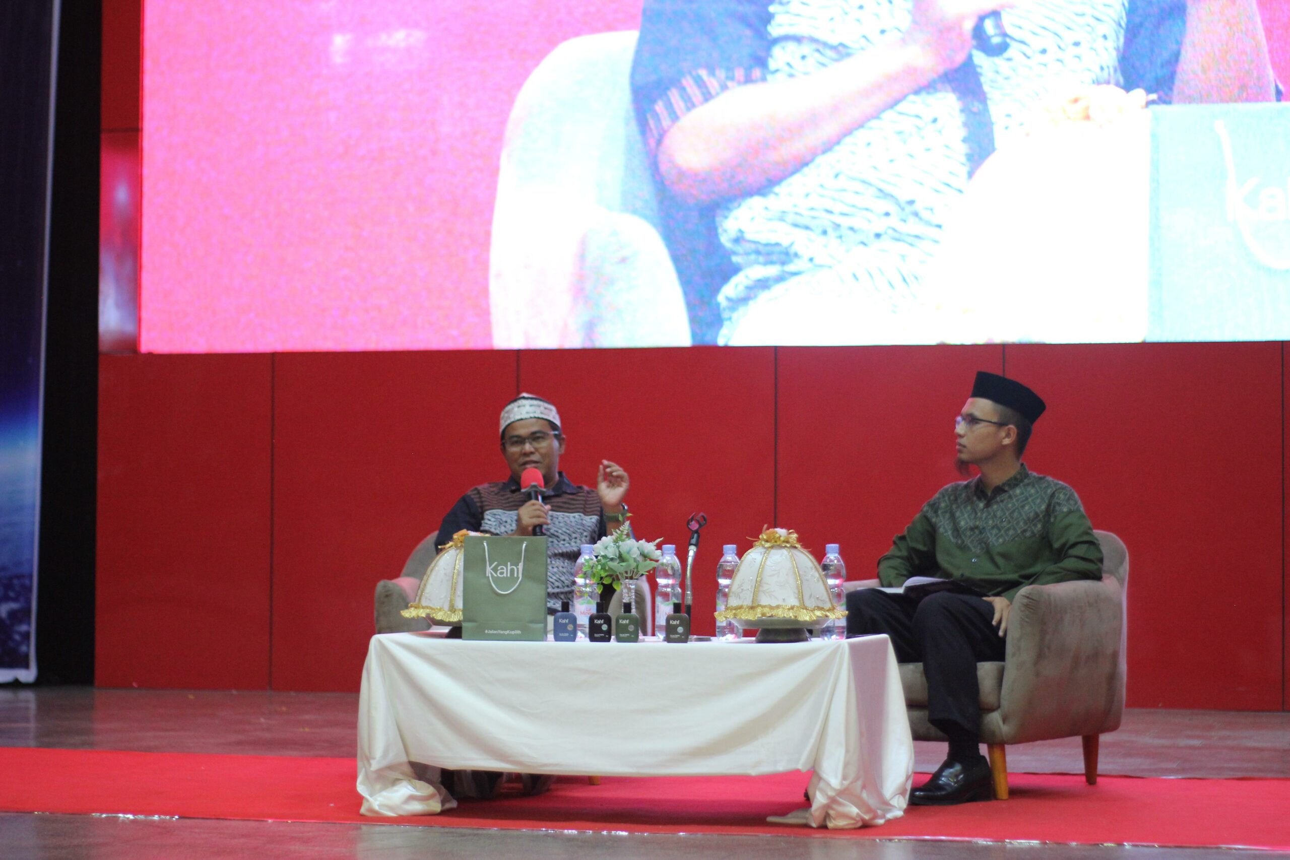 Seminar Al-Qur’an Internasional “Kuliah Jalan, Al-Qur’an Gak Ketinggalan” Sukses Digelar