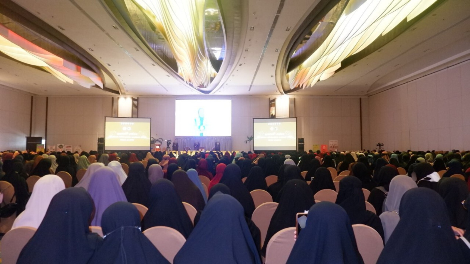 Dari Debat Ilmiah sampai Hifzhul Qur’an, Muslimah’s Event VII Jadi Ajang Unjuk Bakat