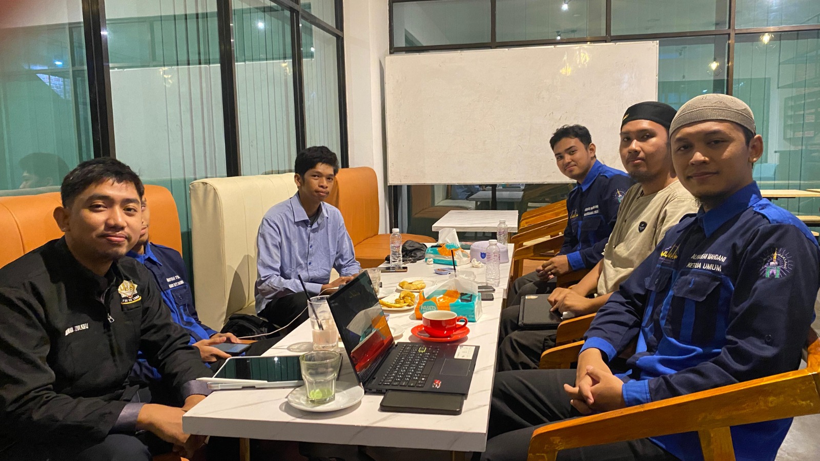 Kolaborasi Dakwah Era 5.0: Dema STIBA Makassar dan LDK Eksternal Bahas Strategi Bersama