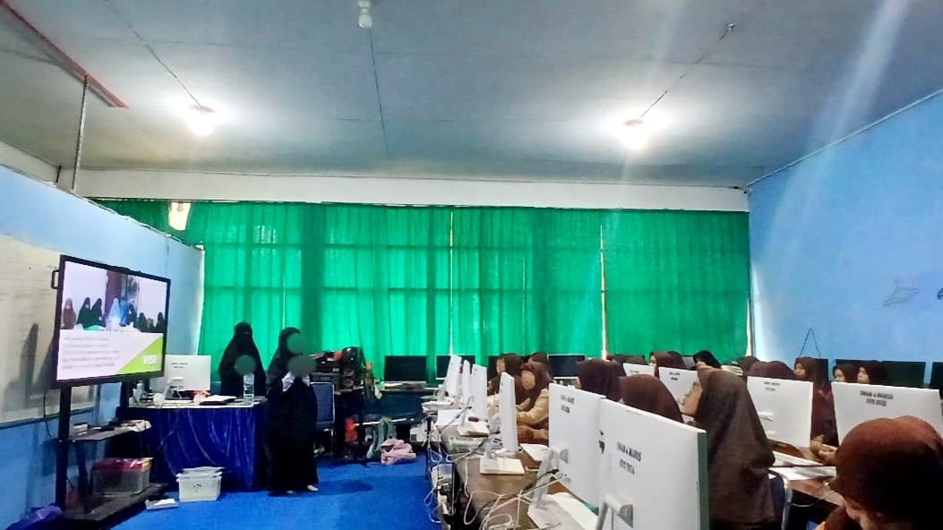 Mahasiswi STIBA Makassar Menginspirasi Generasi Muslimah melalui Tarbiah Gabungan SMAN 4 Bantimurung
