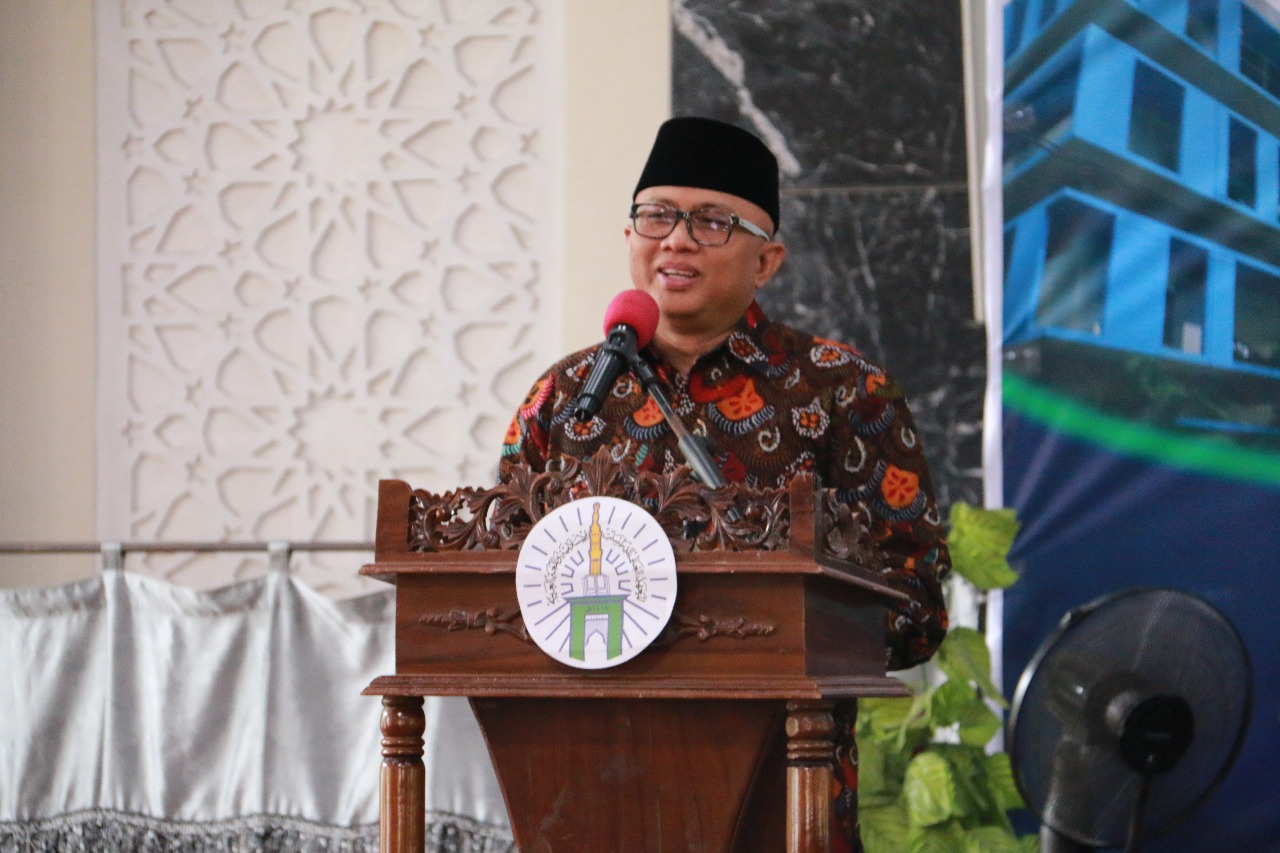 Kuliah Umum di STIBA Makassar, Prof. Arskal: Era Digital Butuh Ulama Berbasis Kitab Kuning