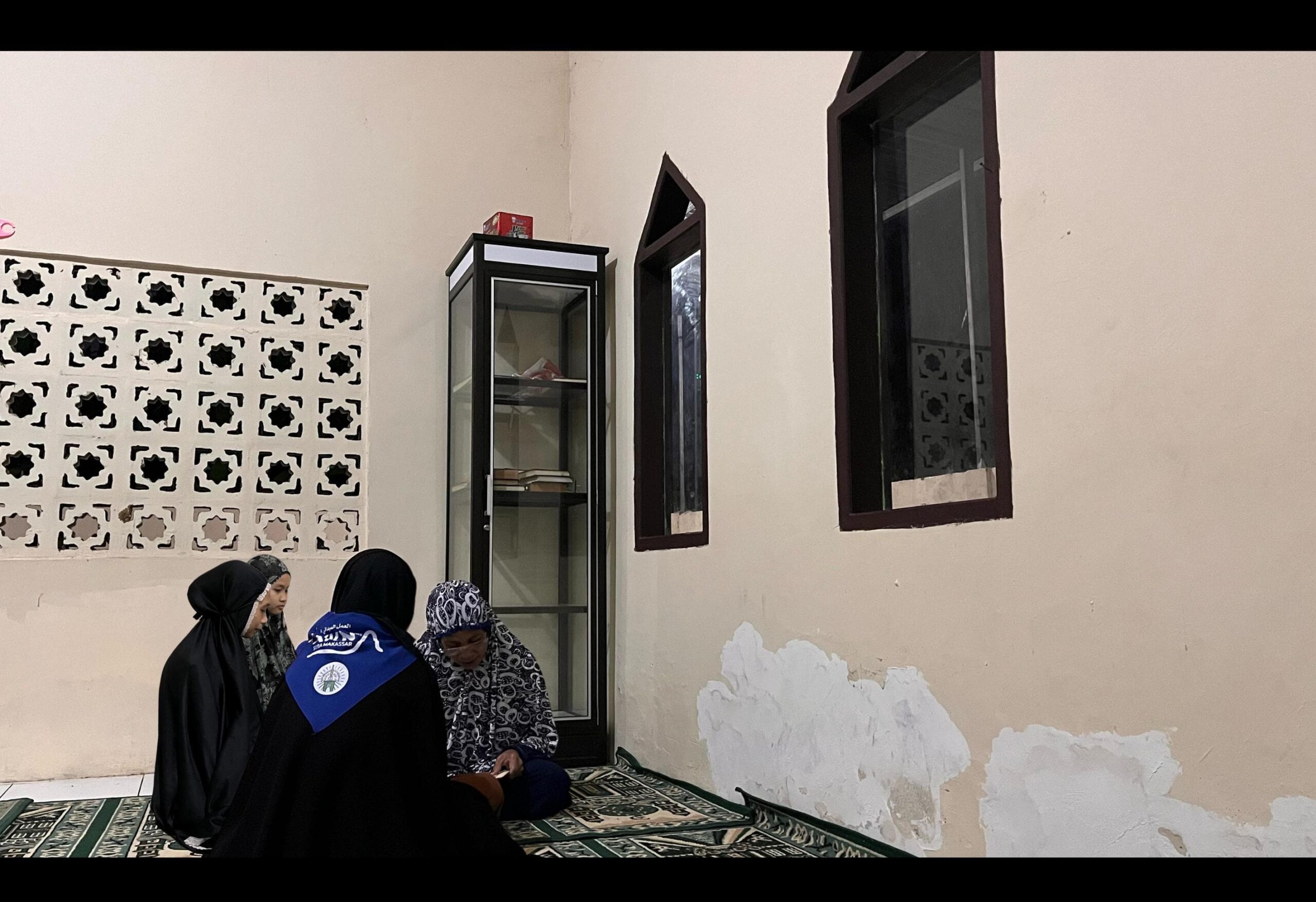 Mahasiswi KKN STIBA Makassar Gagas Program THR, Hidupkan Semangat Al-Qur’an di Desa Jenetaesa