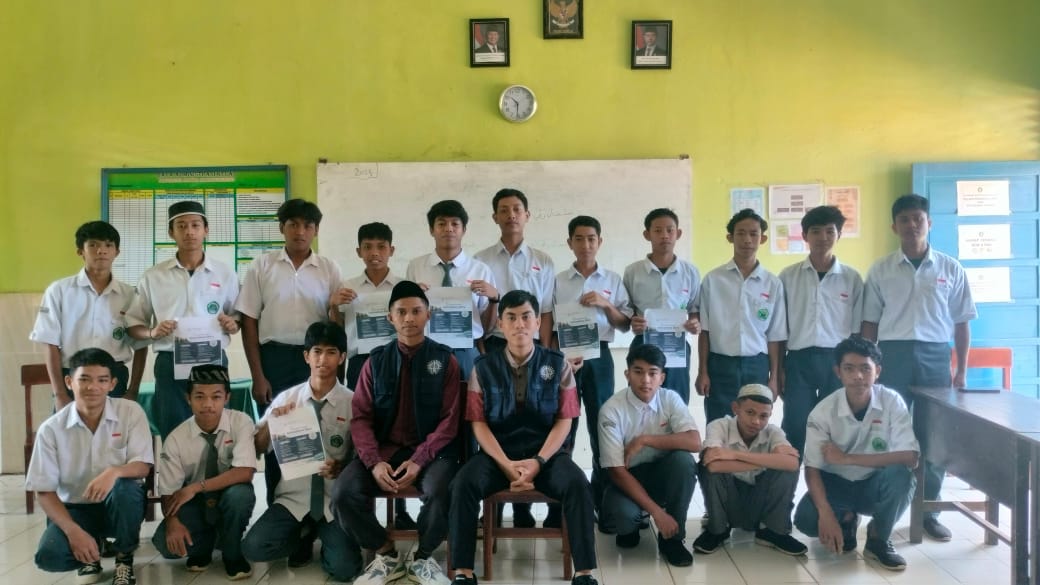 Ngaji Digital, Mahasiswa KKN STIBA Ajak Siswa Bijak Bermedia Sosial di Bulan Ramadan