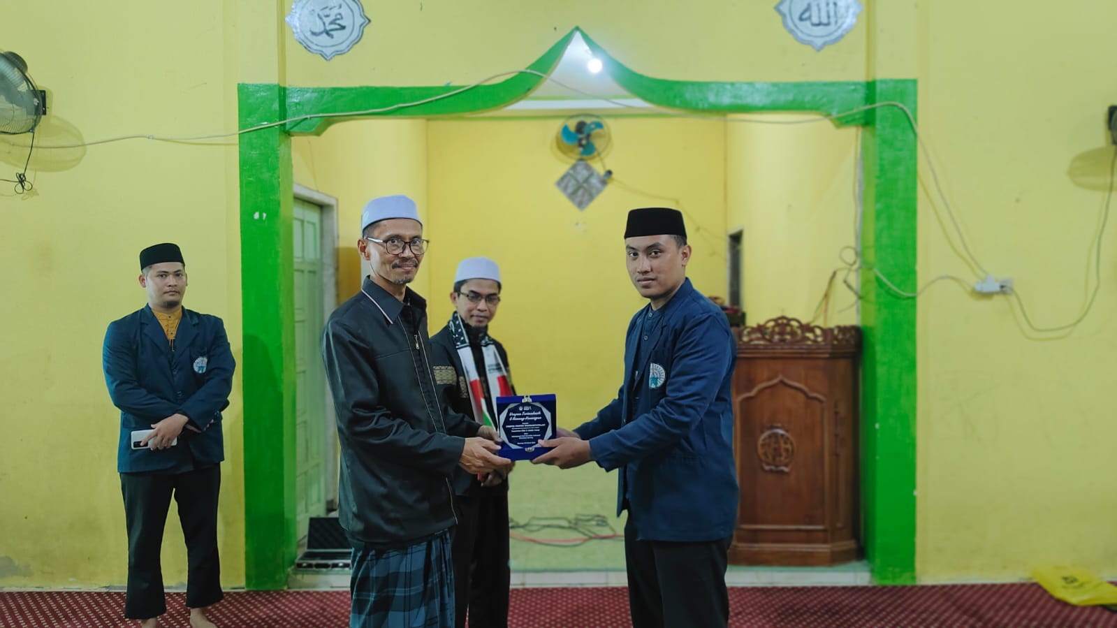 Buka Puasa Bareng dan Penutupan Pesantren Kilat: Kolaborasi Seru Mahasiswa KKN STIBA dan Pondok Wahdaniyatillah