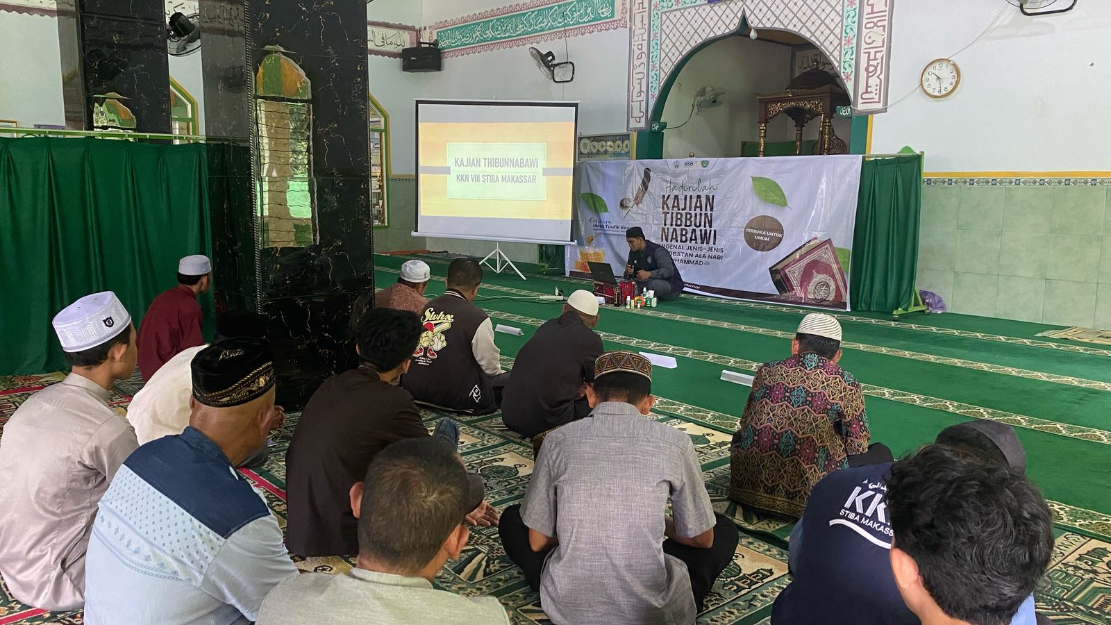 Kupas Tuntas Rukiah dan Bekam: Mahasiswa KKN STIBA Makassar Gelar Kajian Tibbun Nabawi di Desa Damai