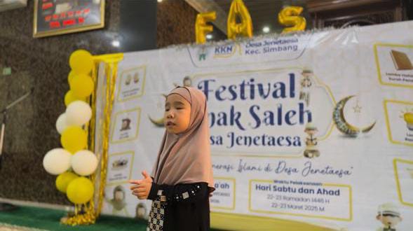 Cahaya dalam Gelap: Kisah Nurul Qalbi, Gadis Kecil Tunanetra di Festival Anak Saleh
