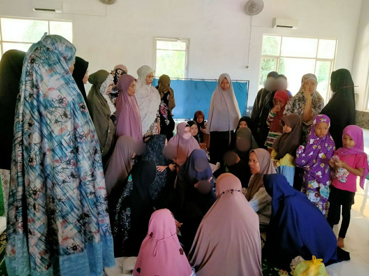 Awalnya Cuma Tiga Peserta, Tapi Aksi Mahasiswi KKN Ini Bikin Warga Ramai-Ramai Datang