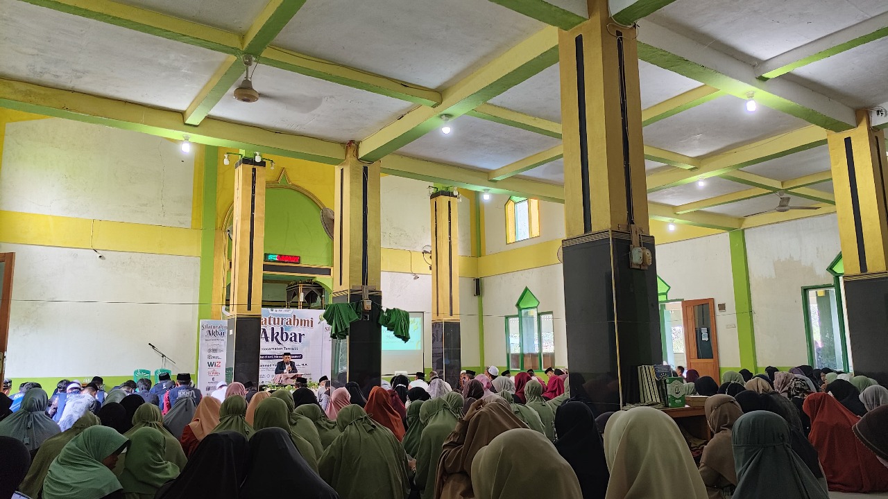 Doorprize, Tausiah, dan Kejutan Ketua STIBA Makassar: Begini Serunya Silaturahmi Akbar Mahasiswa KKN di Tanralili