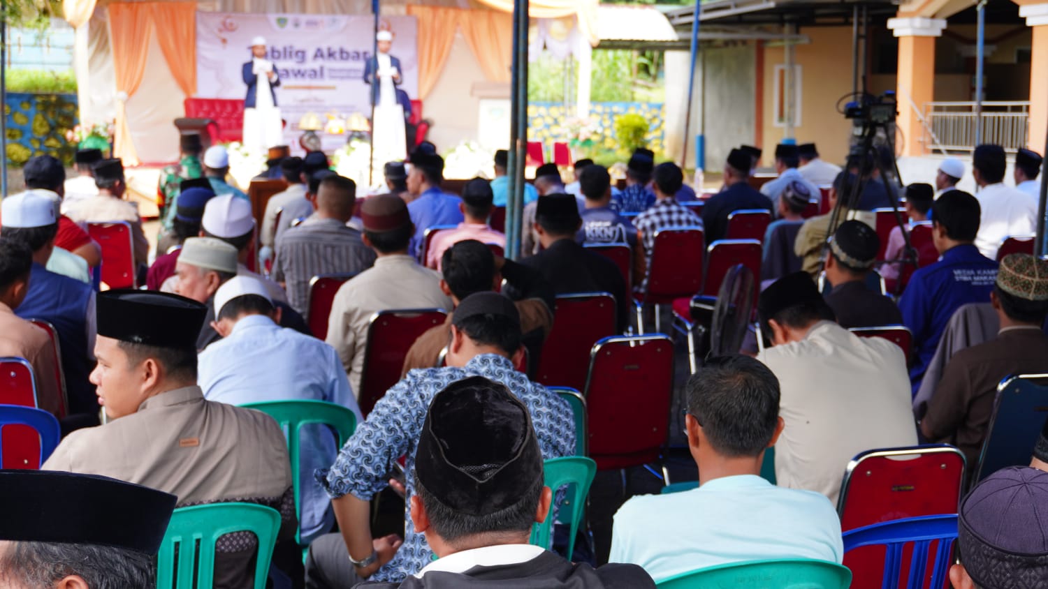 Tablig Akbar Syawal: Penutup Manis KKN VIII STIBA Makassar di Tompobulu