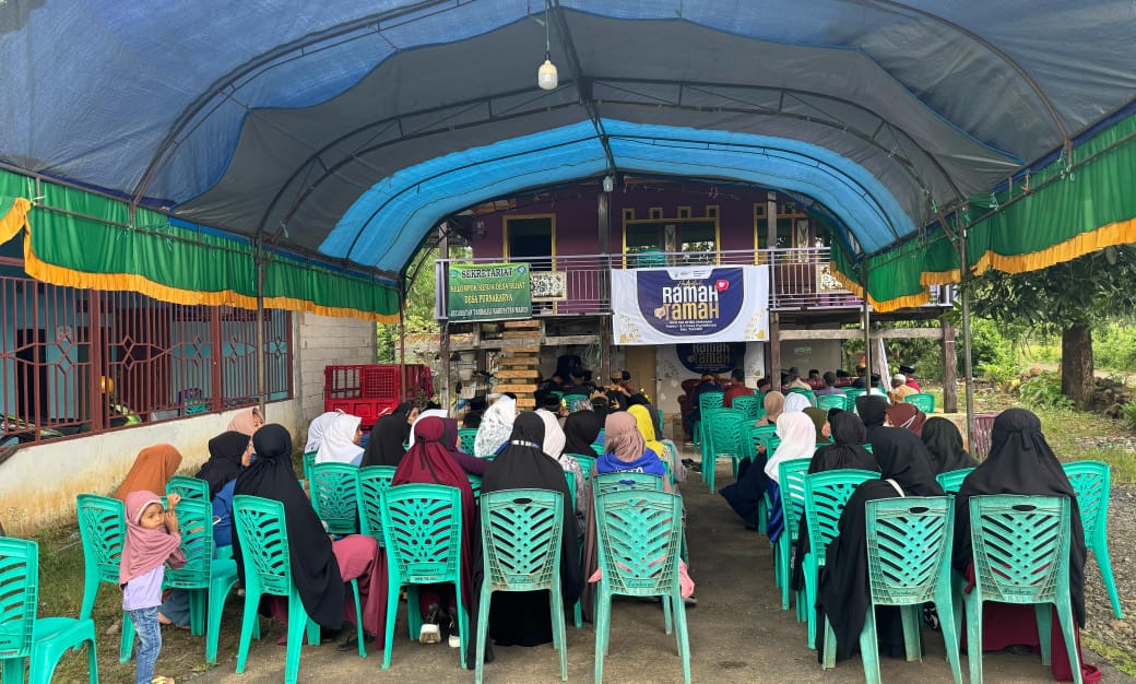 Catatan Haru Penutupan KKN STIBA di Purnakarya, Ibu Kades: Saya Kehilangan 10 Orang Anak Saya