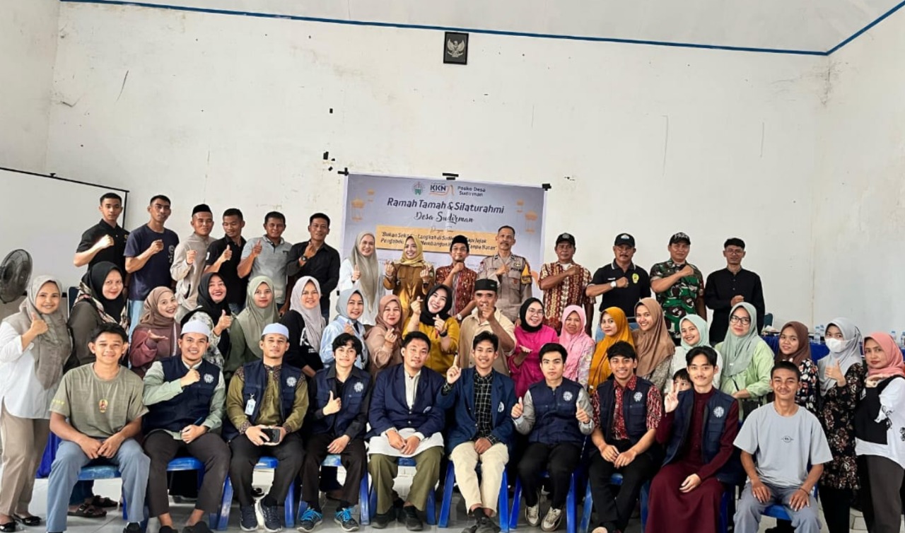 Akhir Manis KKN STIBA di Desa Sudirman: Warga Lepas dengan Doa dan Pelukan