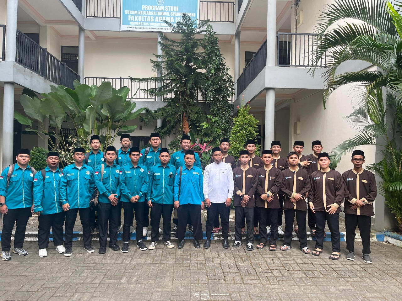 Gandeng Ma’had Al-Birr, UKK STIBA Makassar Gelar Studi Banding Pengelolaan Asrama